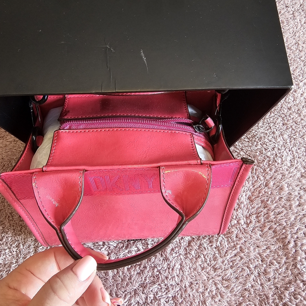 DKNY Cassandra Mini‎ Tote - Picture 4 of 4